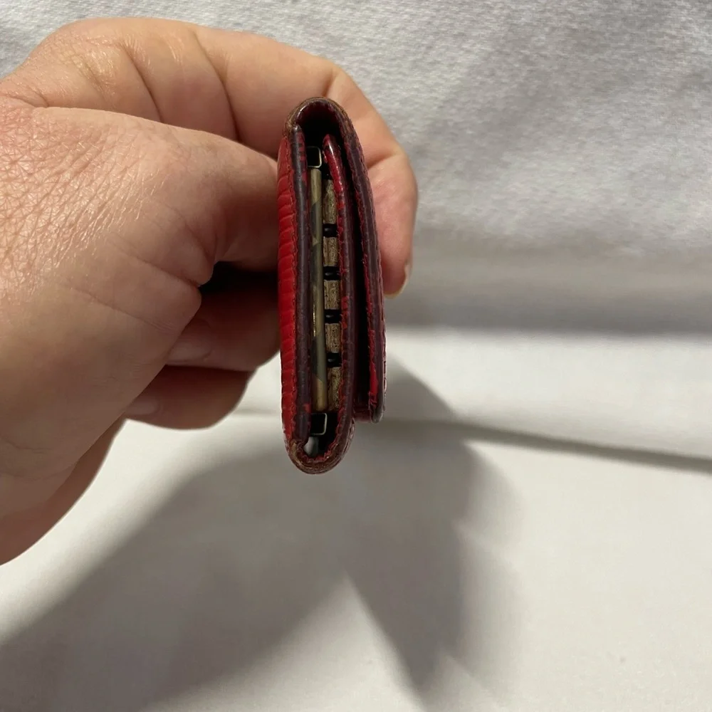 💎Red Louis Vuitton Epi Key case